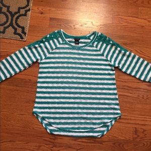 New direction 3/4 sleeve shirt